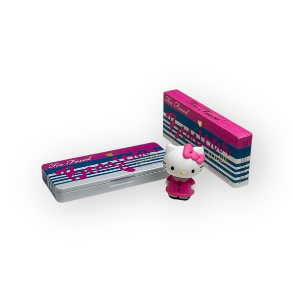 Deadstock: new Too Faced ㋛ Bonjour Soleil Bronzer Wardrobe Palette ㋛ Snow Bunny - Picture 2 of 16